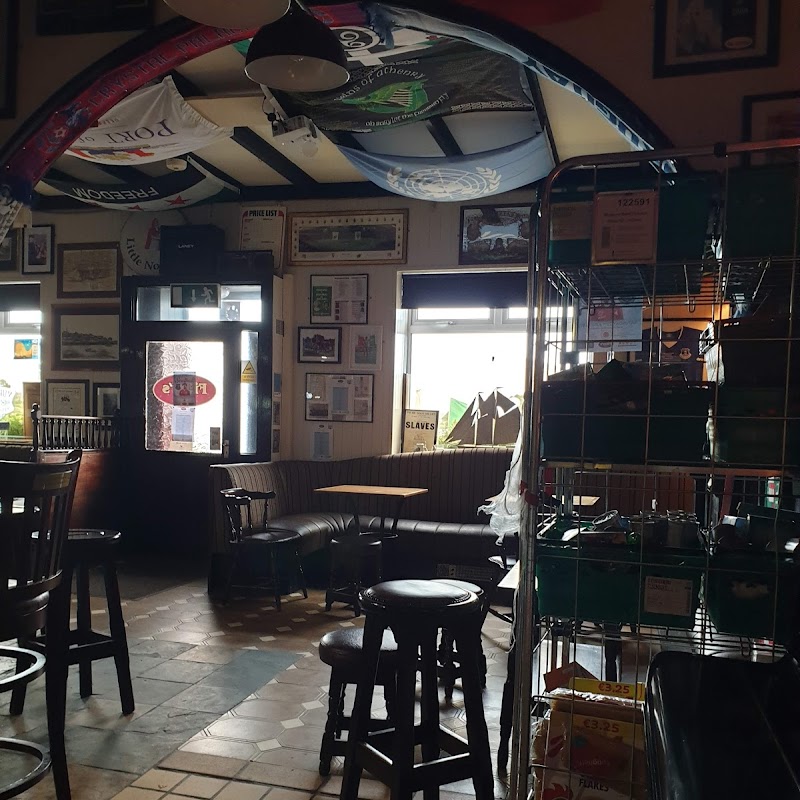 Fitzy's Bar Crosshaven