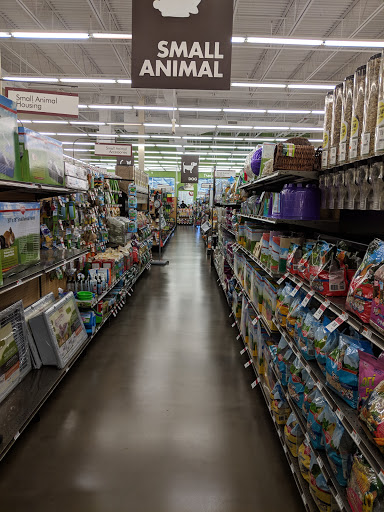 Pet Supply Store «Pet Supplies Plus», reviews and photos, 20020 Ashbrook Commons Plaza #150, Ashburn, VA 20147, USA