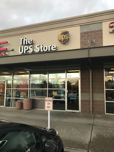 Shipping and Mailing Service «The UPS Store», reviews and photos, 26828 SE Renton Maple Valley Rd, Maple Valley, WA 98038, USA