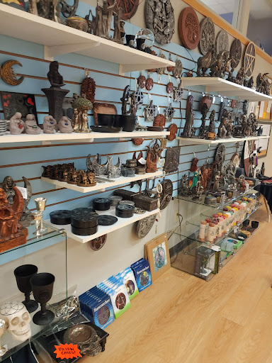 Gift Shop «Crescent Moon Gifts», reviews and photos, 2502 6th Ave, Tacoma, WA 98406, USA