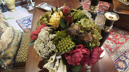 Furniture Store «Three French Hens Antiques», reviews and photos, 16935 Manchester Rd, Grover, MO 63040, USA