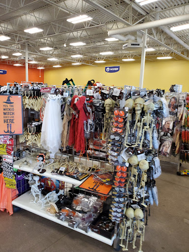 Thrift Store «Goodwill - Apple Valley», reviews and photos, 7320 153rd St W, Apple Valley, MN 55124, USA