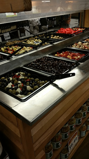 Supermarket «Rouses Market», reviews and photos, 717 Clearview Pkwy, Metairie, LA 70001, USA