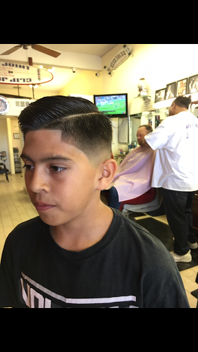 Barber Shop «Clip Joint Barber Shop & Salon», reviews and photos, 2436 S Western Ave, San Pedro, CA 90732, USA