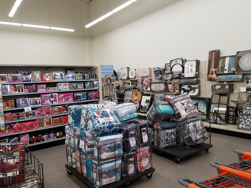 Discount Store «Big Lots», reviews and photos, 1245 Polaris Pkwy, Columbus, OH 43240, USA