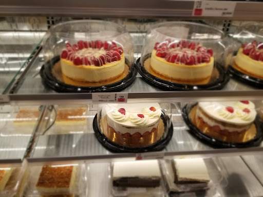 Grocery Store «Whole Foods Market», reviews and photos, 94 Derby St, Hingham, MA 02043, USA