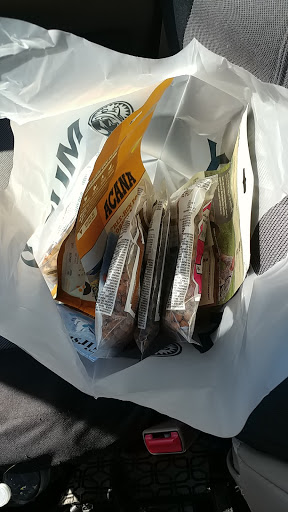 Pet Supply Store «Mud Bay», reviews and photos, 13210 Meridian E, Puyallup, WA 98373, USA