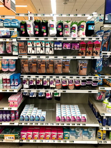 Grocery Store «Beale Commissary», reviews and photos, 17601 25th St, Beale AFB, CA 95903, USA