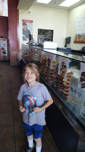 Ice Cream Shop «Cold Stone Creamery», reviews and photos, 2970 E Germann Rd #5, Chandler, AZ 85286, USA