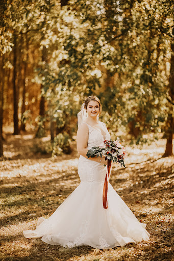 Bridal Shop «Brides & Belles of Tyler», reviews and photos, 107 E 7th St, Tyler, TX 75701, USA