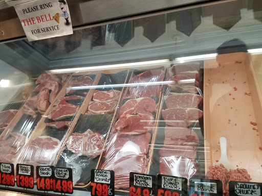 Grocery Store «Village Market», reviews and photos, 40869 Sierra Dr, Three Rivers, CA 93271, USA