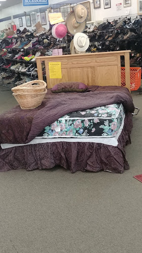 Non-Profit Organization «St. Vincent de Paul Society», reviews and photos, 45550 Van Dyke, Utica, MI 48317, USA