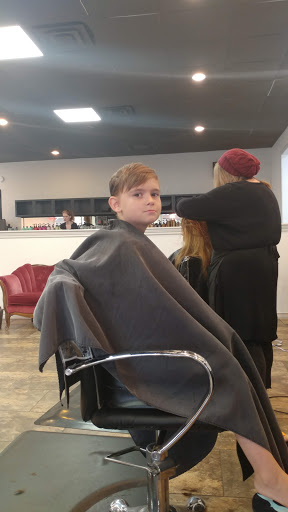 Hair Salon «Salon Rene & Pink Gypsy Boutique», reviews and photos, 3961 FM2181, Corinth, TX 76210, USA