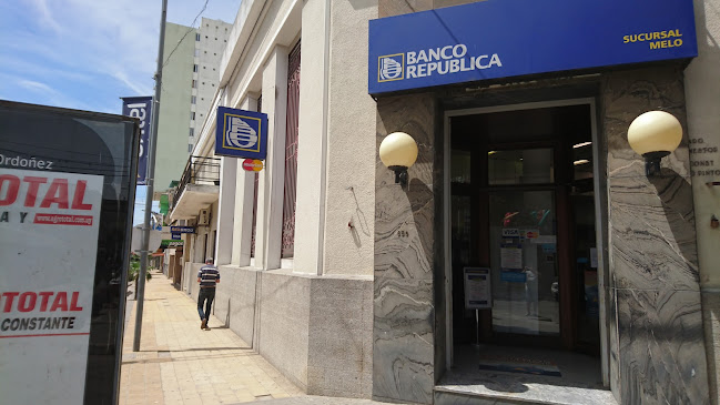 Opiniones de Banco República en Melo - Banco