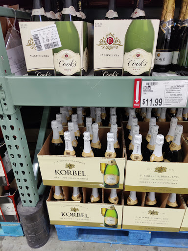 Warehouse club «BJ’s Wholesale Club», reviews and photos, 11715 Carolina Pl Pkwy, Pineville, NC 28134, USA