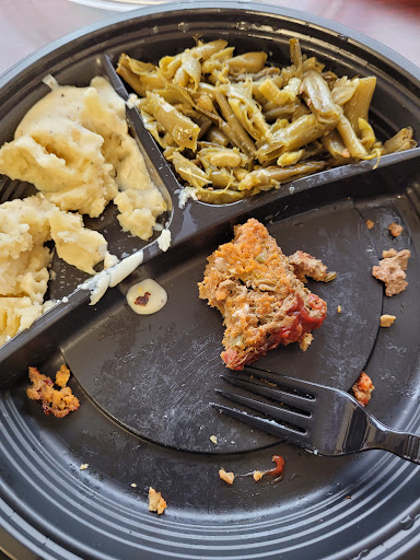 American Restaurant «Cracker Barrel Old Country Store», reviews and photos, 800 N Interstate Dr, Norman, OK 73072, USA