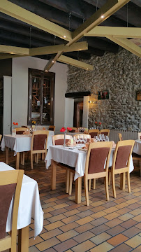 Atmosphère du Restaurant français Restaurant le Tournesol en ARDECHE à Tournon-sur-Rhône - n°7