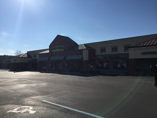 Grocery Store «Fresh Thyme Farmers Market- Harpers Station», reviews and photos, 11349 Montgomery Rd, Cincinnati, OH 45249, USA