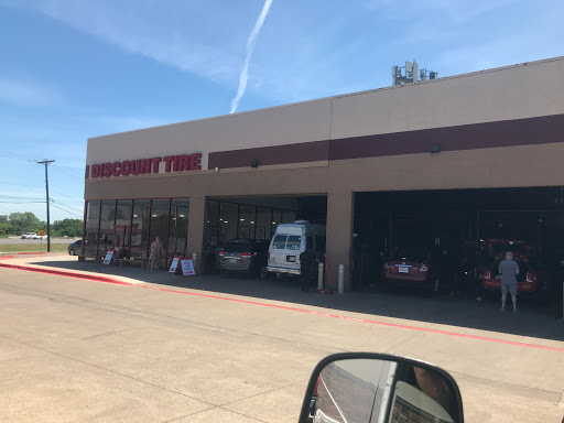 Tire Shop «Discount Tire», reviews and photos, 6616 Northwest Hwy, Dallas, TX 75231, USA