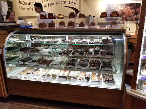 Chocolate Shop «Rocky Mountain Chocolate Factory», reviews and photos, 1419 1st Ave, Seattle, WA 98101, USA
