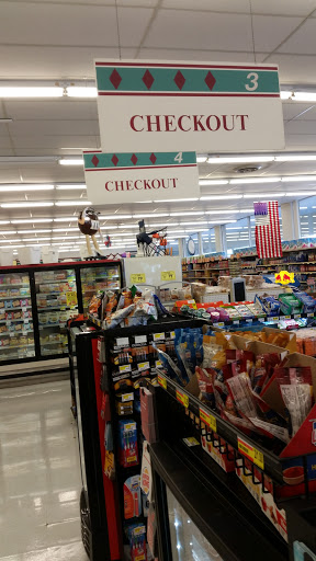 Grocery Store «Food Giant», reviews and photos, 940 S 12th St, Murray, KY 42071, USA