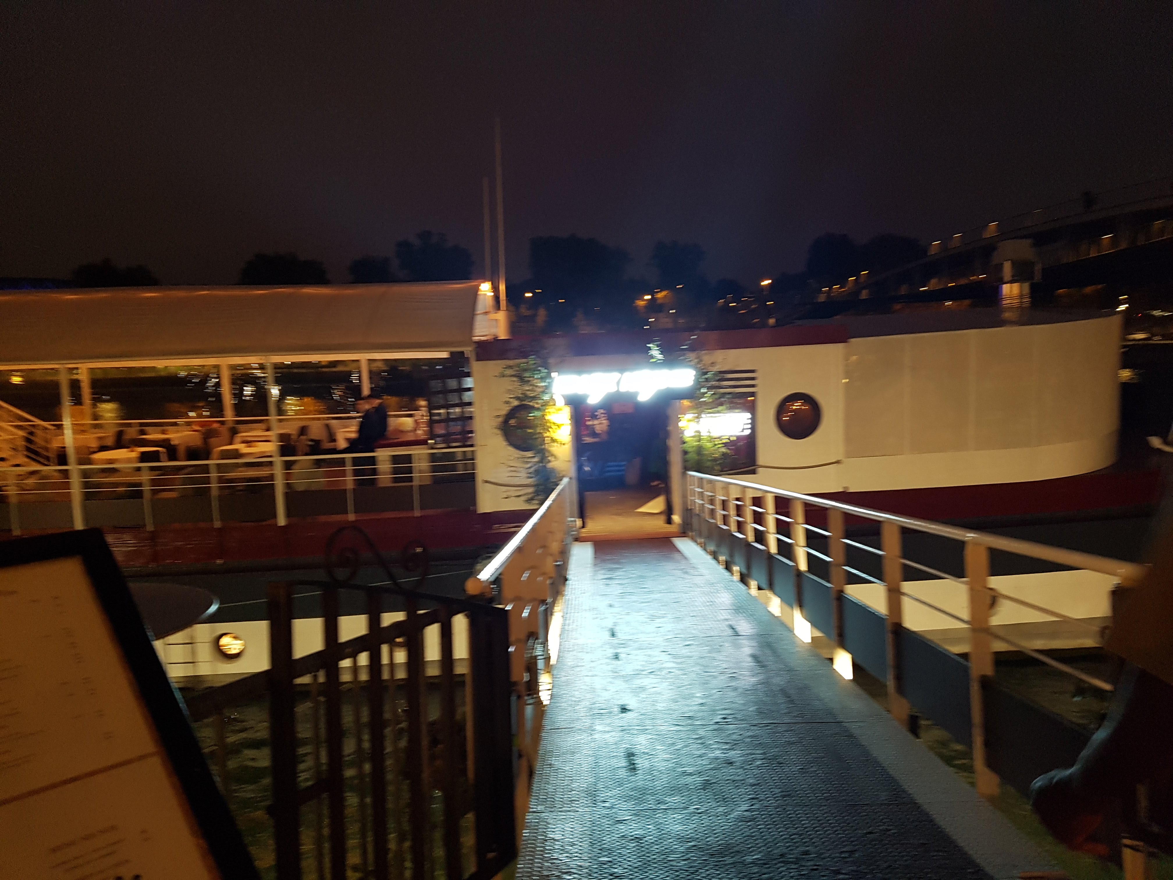 Photo n° 2 de l'avis de Joelle. fait le 23/09/2018 à 06:10