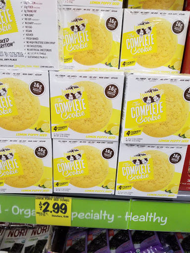 Grocery Store «Grocery Outlet Bargain Market», reviews and photos, 825 W 11th St, Tracy, CA 95376, USA