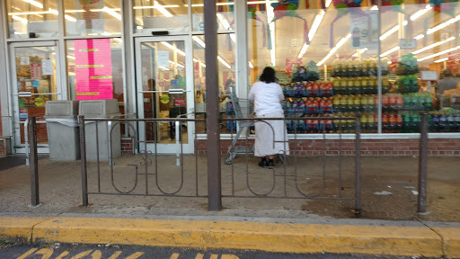 Supermarket «Food Star Supermarket», reviews and photos, 950 S George Mason Dr, Arlington, VA 22204, USA