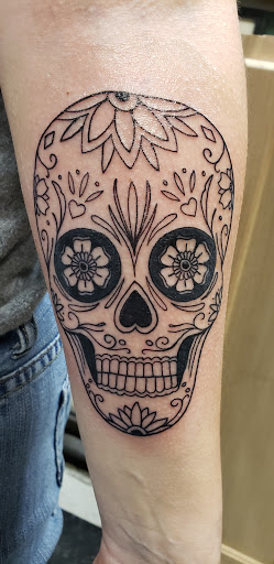 Tattoo Shop «Body Language Tattoo Columbus», reviews and photos, 1101 S Hamilton Rd, Columbus, OH 43227, USA