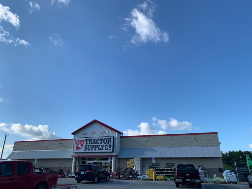Home Improvement Store «Tractor Supply Co.», reviews and photos, 5359 W US Hwy 90, Lake City, FL 32055, USA