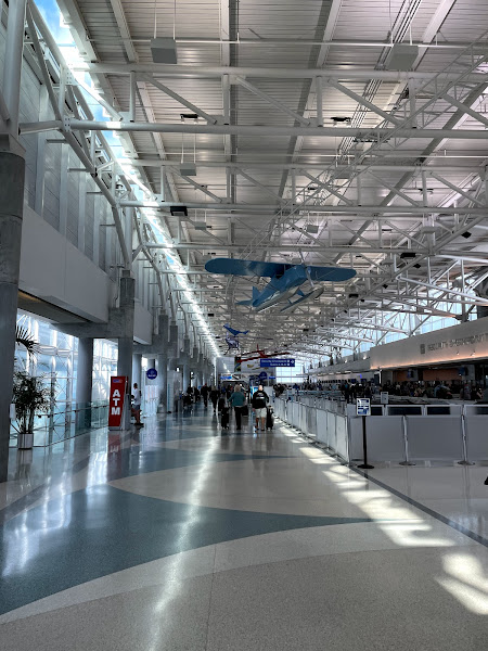 Fort Lauderdale-Hollywood International Airport hours