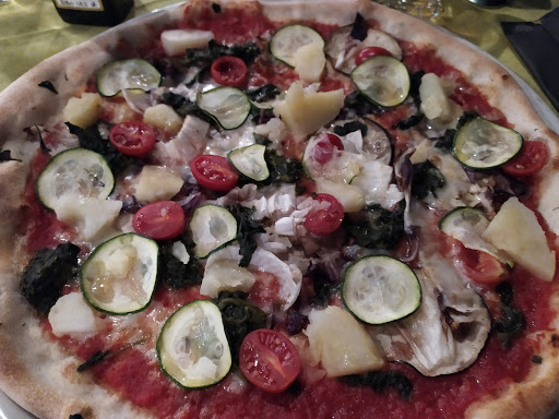 Pizzeria La Fonte 1981 in Mezzane di Sotto, Provincia di Verona