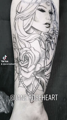 Roseheart Tattoo - Oostende