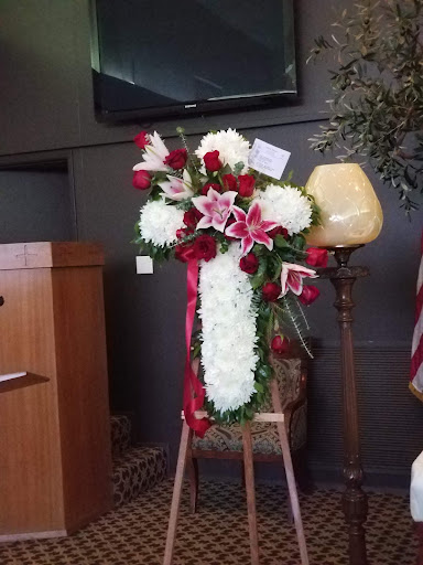 Florist «AAA Florist», reviews and photos, 1277 W 6th St, Corona, CA 92882, USA