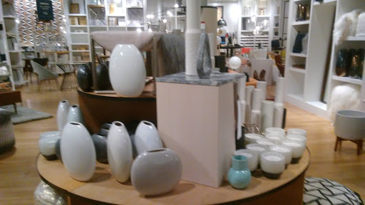 Furniture Store «west elm», reviews and photos, 5307 E Mockingbird Ln #100, Dallas, TX 75206, USA