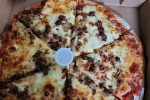 Scott's Pizza image