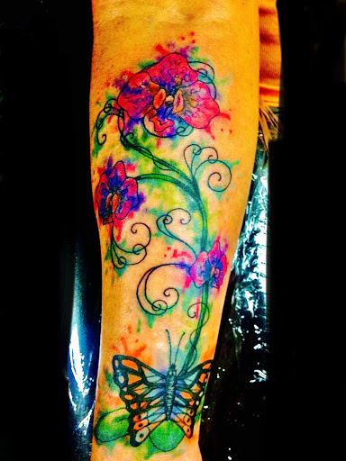 Tattoo Shop «Images for the Blind Tattoo Gallery», reviews and photos, 511 Champion Dr, Canton, NC 28716, USA