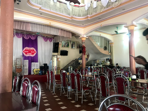 nhà hàng thủy thỏa