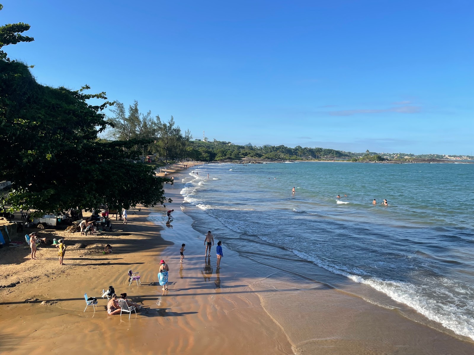 Foto von Praia dos Adventistas mit geräumiger strand