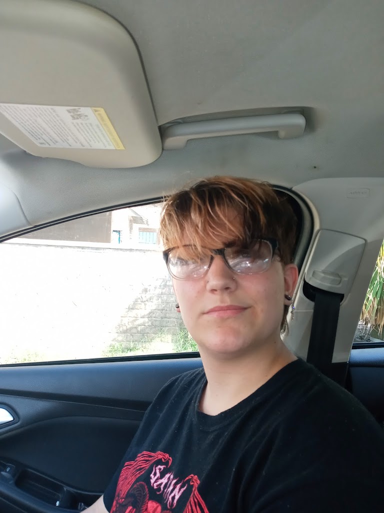 Leslie's Hair Salon Houma, LA 70363 Services and Reviews