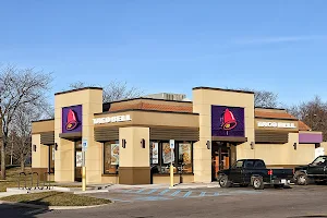 Taco Bell image