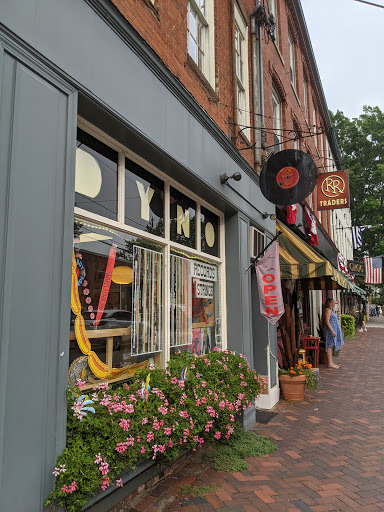 Dyno Records, 1 Middle St, Newburyport, MA 01950, USA, 