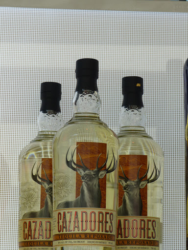 Liquor Store «Riverwalk Wines & Spirits», reviews and photos, 405 E Commerce St, San Antonio, TX 78205, USA