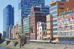 Apartment H2 Dusseldorf image