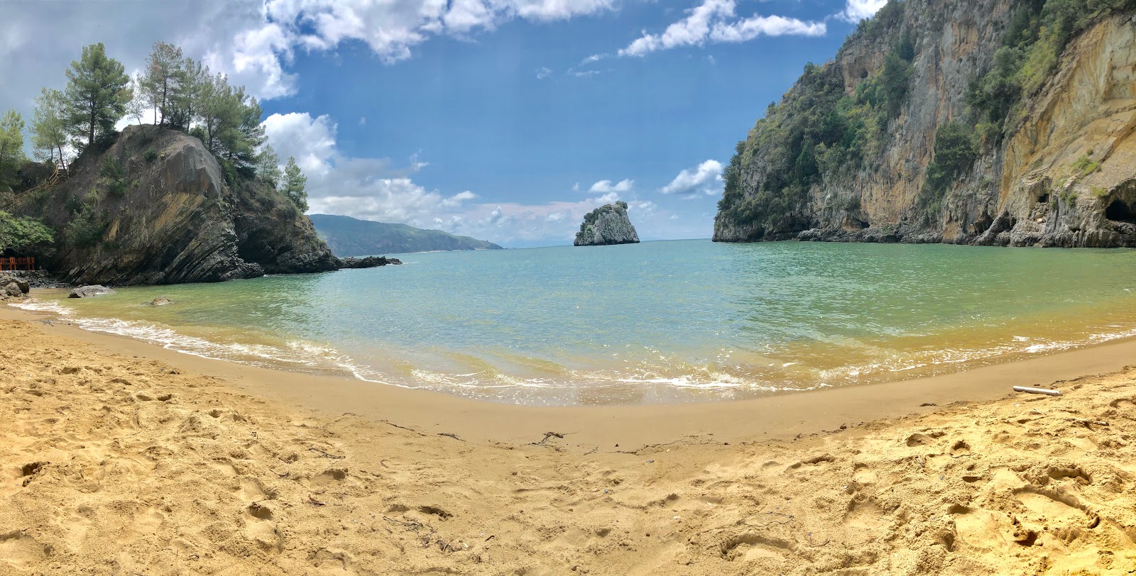 Spiaggia del Buon Dormire'in fotoğrafı imkanlar alanı