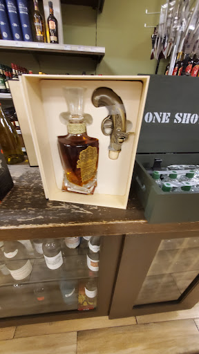 Liquor Store «Liquor Land», reviews and photos, 3756 Nostrand Ave, Brooklyn, NY 11235, USA