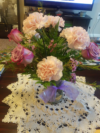 Florist «Eagledale Florist», reviews and photos, 3615 W 30th St, Indianapolis, IN 46222, USA