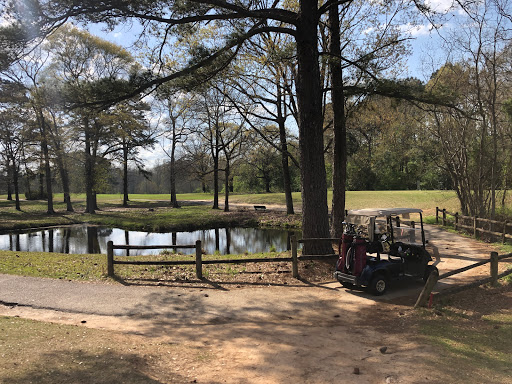 Public Golf Course «Lagoon Park Golf Course», reviews and photos, 2855 Lagoon Park Dr, Montgomery, AL 36109, USA