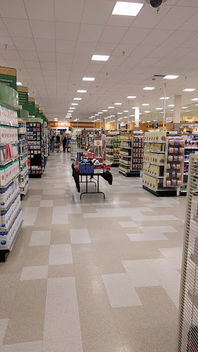 Supermarket «Publix Super Market», reviews and photos, 610 Eglin Pkwy NE, Fort Walton Beach, FL 32547, USA