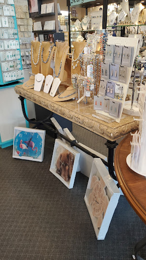 Jewelry Store «Gray Jewelers», reviews and photos, 172 Johns Pass Boardwalk W, Madeira Beach, FL 33708, USA
